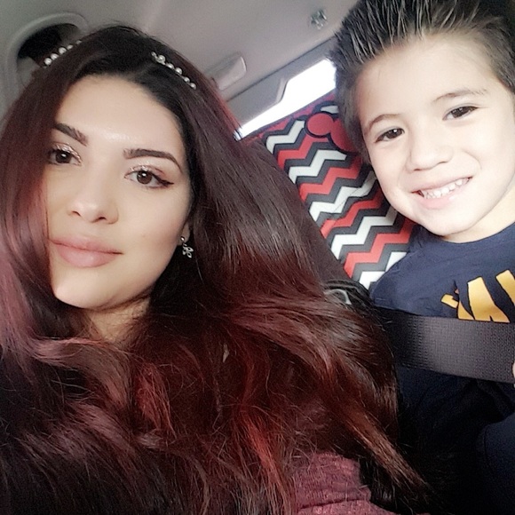 Meet your Posher, Tiffany - Picture 1 of 1